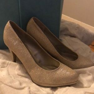 Platinum sparkle heels
